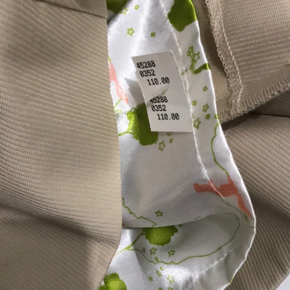 Pretty trench coat - Picture 6 of 8